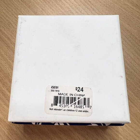 Pure Silver Plated / Genuine Crystal Infinity Necklace 18-inch‎ Chain - Picture 10 of 12